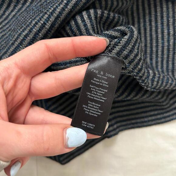 Rag & Bone navy silver grey tinsel striped sleeveless sweater vest Size Small - Picture 4 of 8